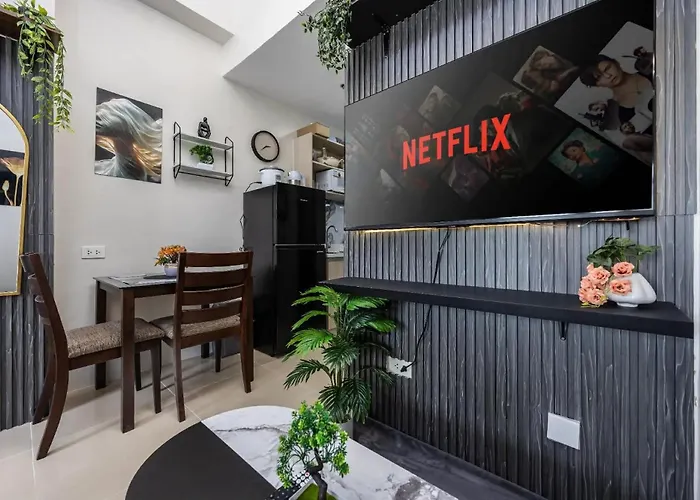 Modern And Stylish Near At It Park With View 3*