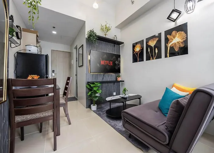 Modern And Stylish Near At It Park With View Aparthotel Cebu